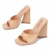 Discount 🔥 Cape Robbin Beige Triangle-Heel 🩴 Sandal - 👩 Women ⭐